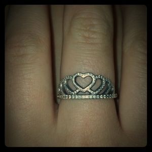 Pandora tiara ring